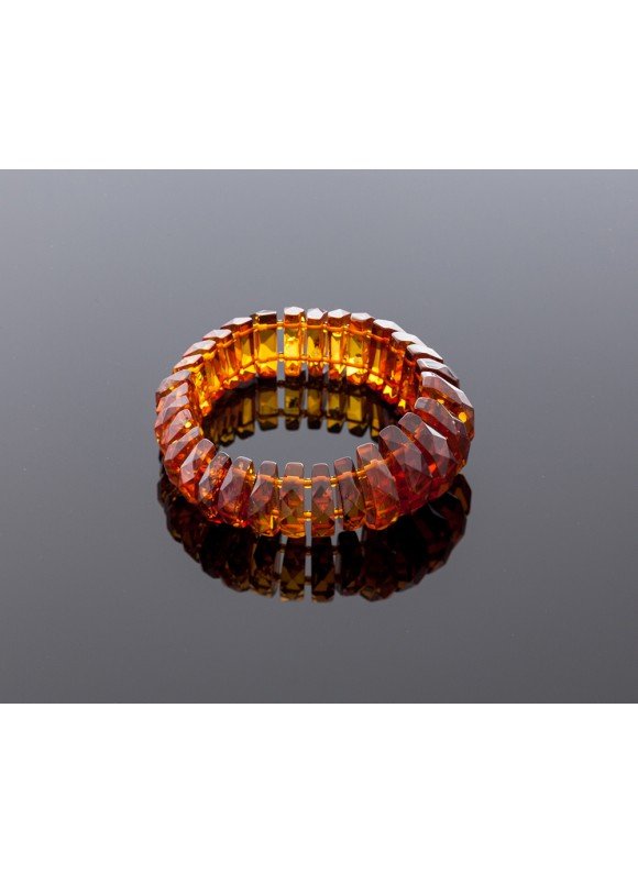 Exclusive faceted amber bracelet